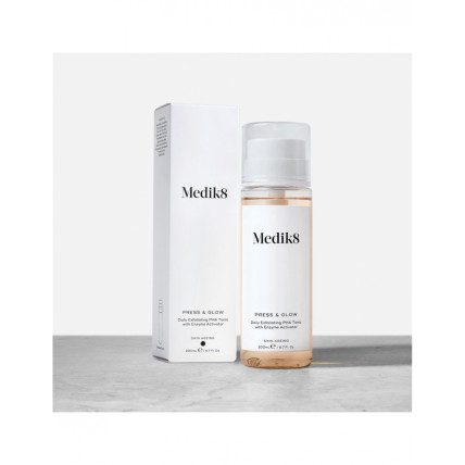 Medik8 Press & Glow Щоденний відлущуючий тонік 200ml